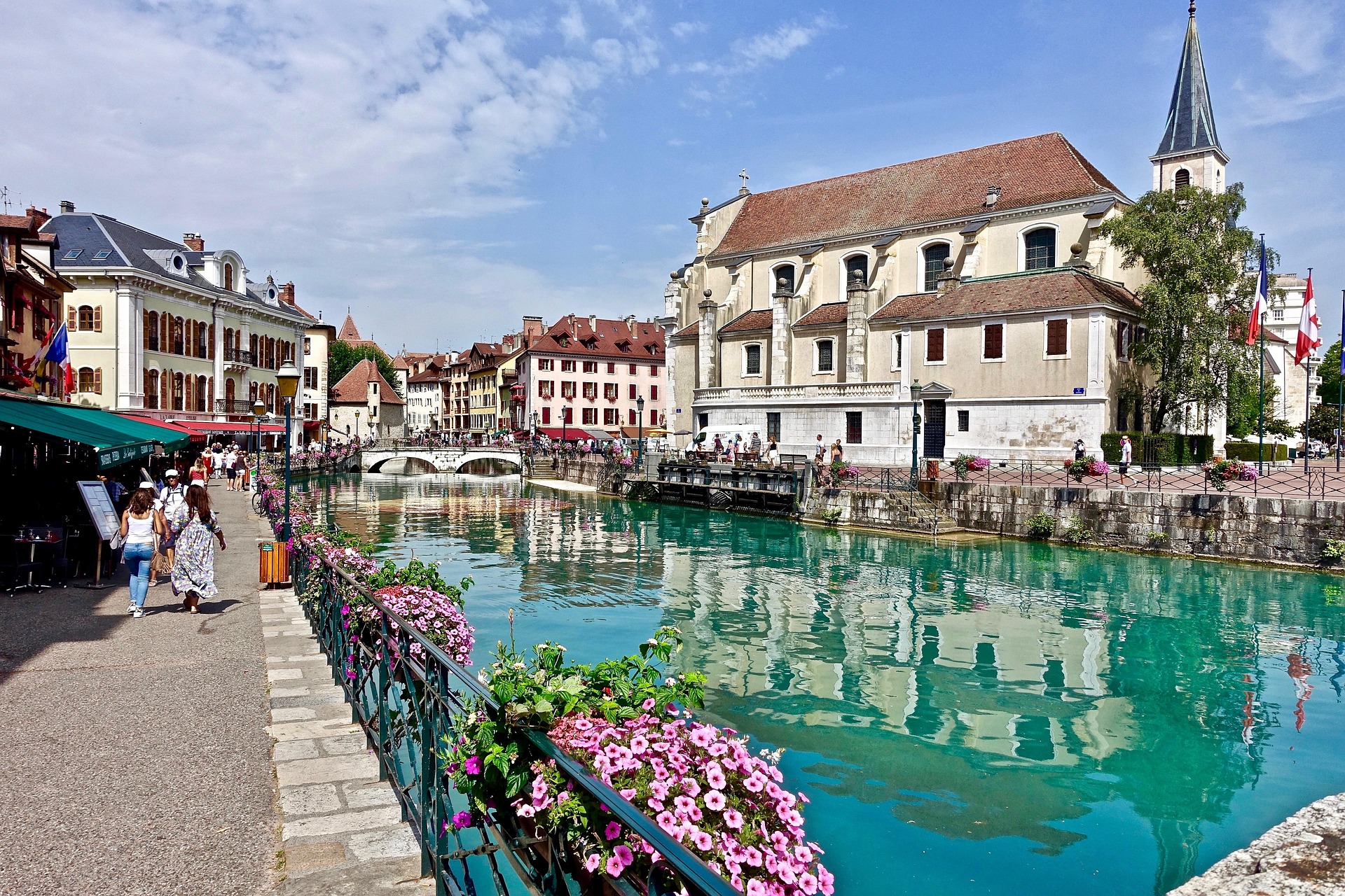 Footer.regions.annecy
